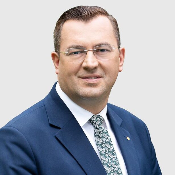 Stefan Krajewski (tbc)